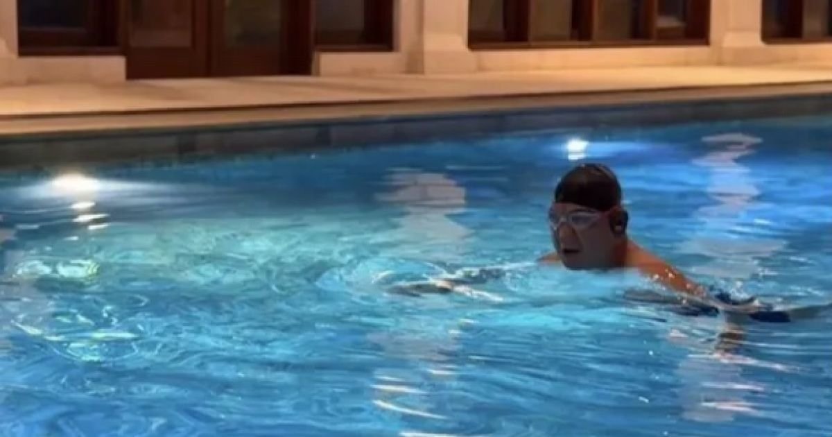 Unggahan aktivitas berenang Presiden Prabowo Subianto melalui akun resmi Sekretariat Kabinet /Tangkap layar