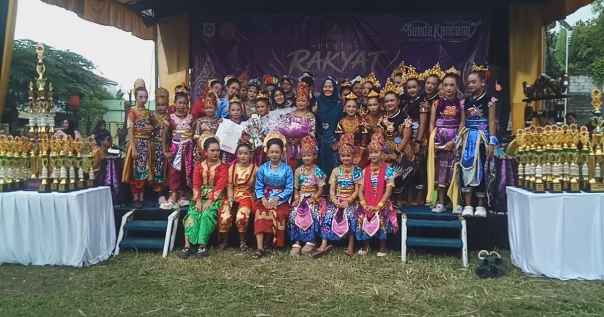 perhelatan Pesta Rakyat bertajuk 