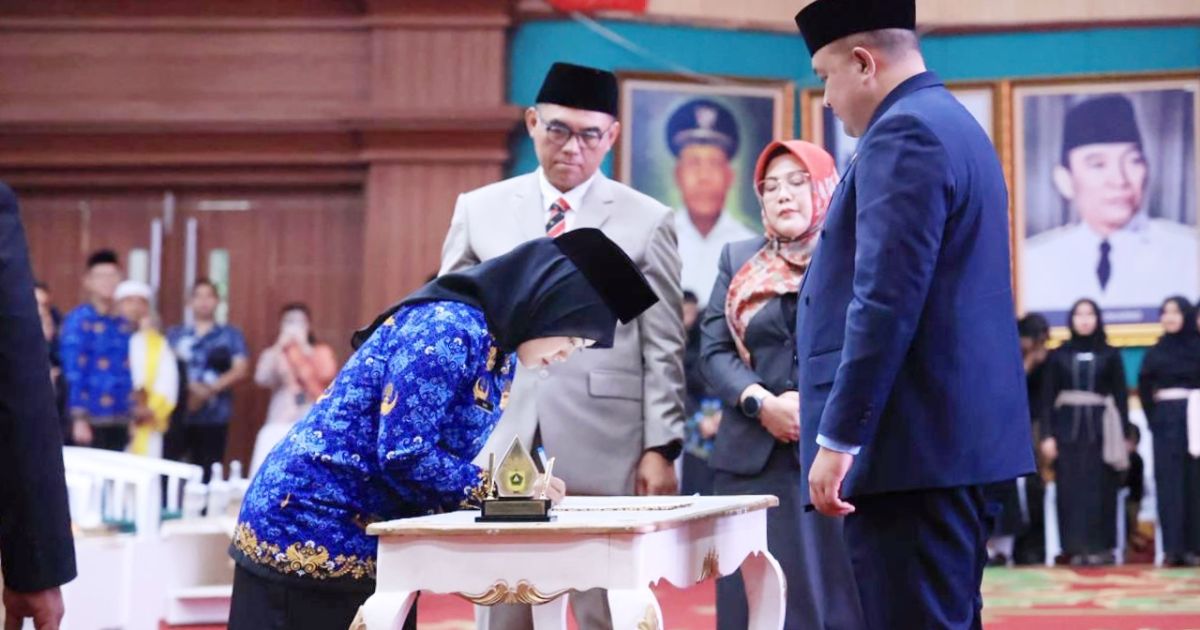 Bupati Bogor Lantik Ratusan ASN Baru, Siap Perkuat Layanan Publik