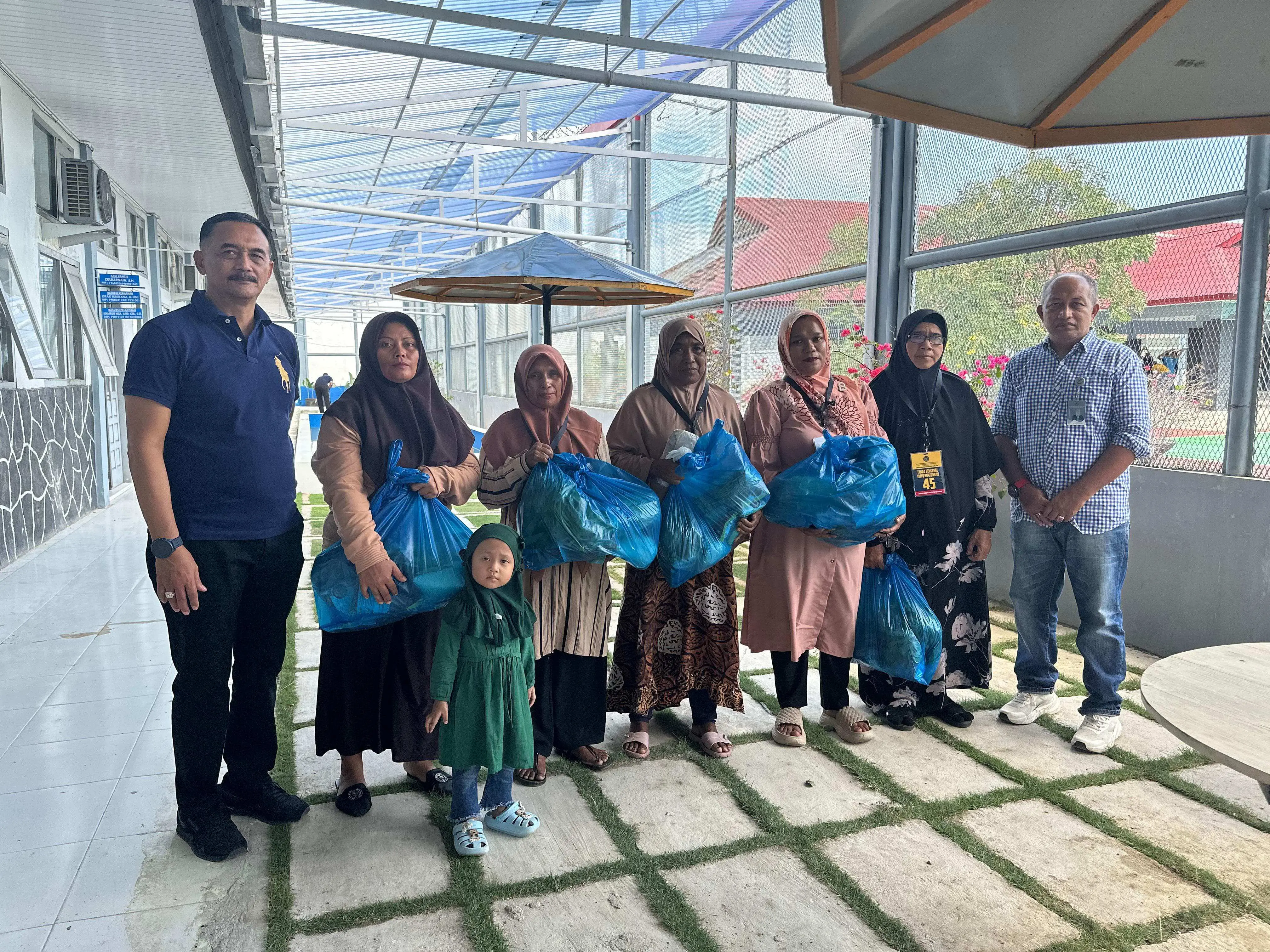 Dukung 13 Program Akselarasi Menteri Imigrasi dan Pemasyarakatan Lapas Kelas IIA Banda Aceh Berikan Bantuan Sosial